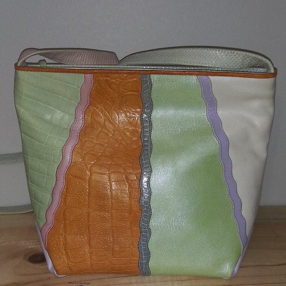 Accents by Sharif Pastel Colorblock Purse with Beaded Tassel Zipper Pull - Picture 4 of 10